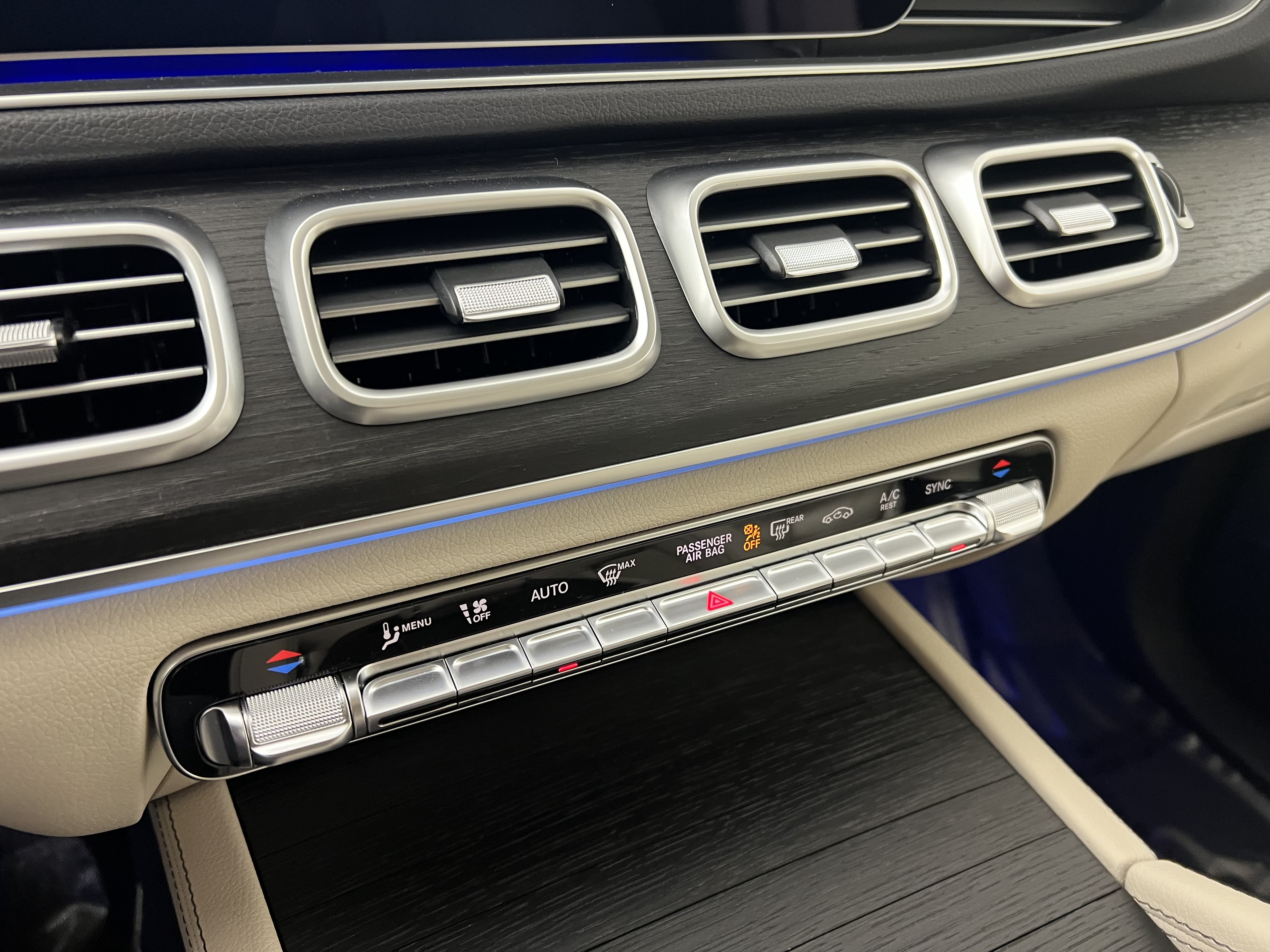 New 2026 Mercedes-Benz GLE 450 4MATIC image 31