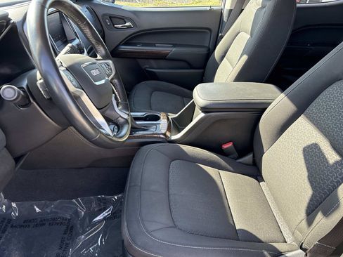 Certified 2022 GMC Canyon Elevation w/ Trailering Package image 14