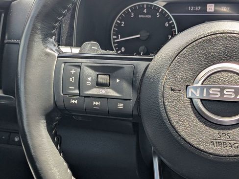 Used 2024 Nissan Pathfinder SL AWD/4WD image 23