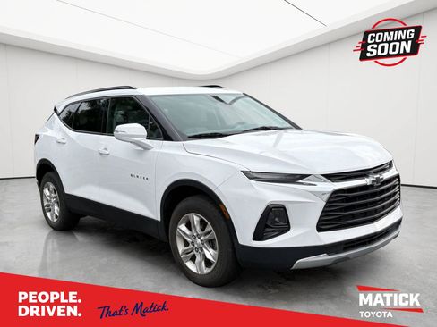 Used 2020 Chevrolet Blazer LT FWD image 1