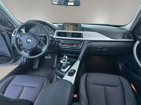 Used 2014 BMW 320i Sedan RWD image 8