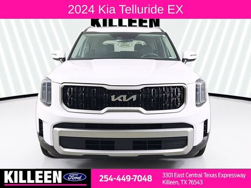 Used 2024 Kia Telluride EX FWD image 2