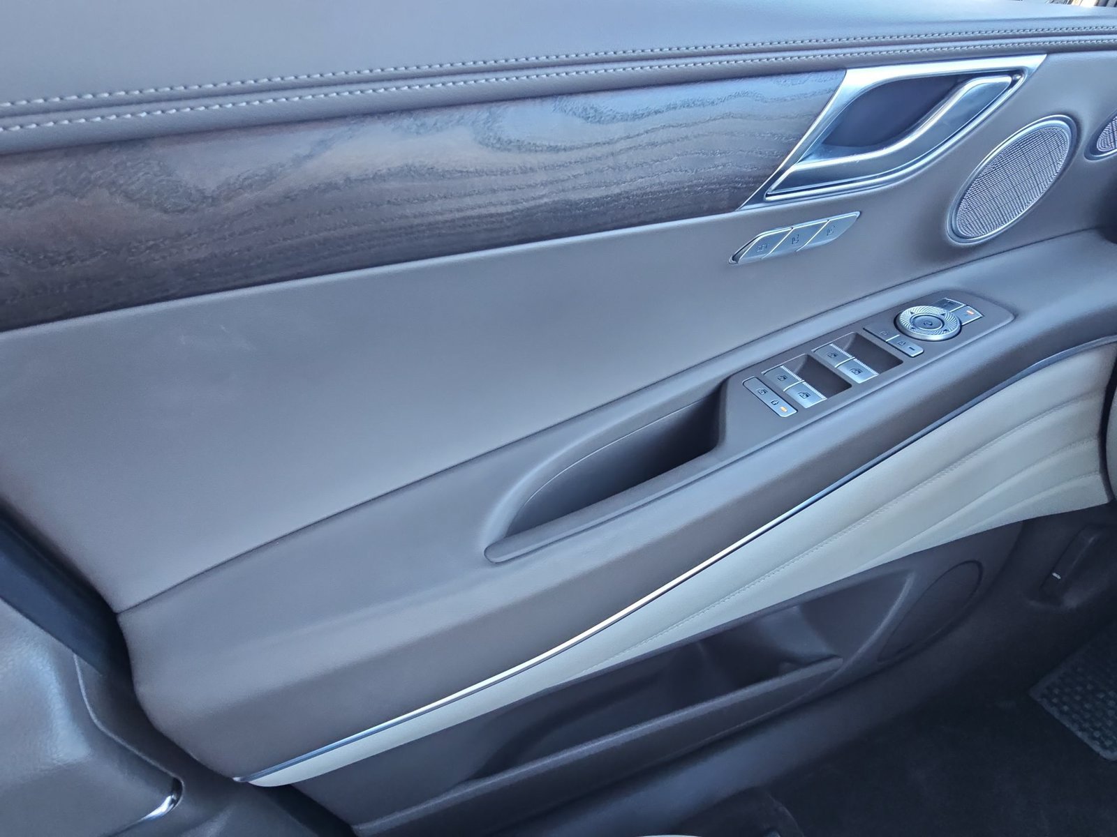 Certified 2023 Genesis GV80 3.5T w/ Prestige Package AWD/4WD image 29