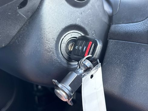 Used 2021 Honda HR-V Sport image 10