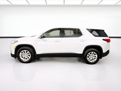 Used 2022 Chevrolet Traverse LS FWD image 22
