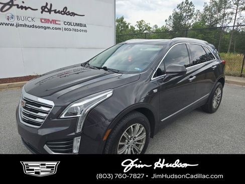 Used 2017 Cadillac XT5 Luxury w/ Driver Awareness Package FWD image 1