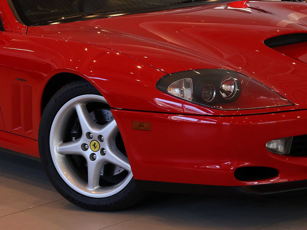 Used 1997 Ferrari 550 Maranello Coupe RWD image 14