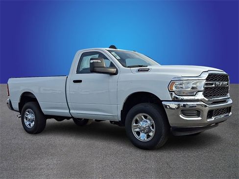 Used 2024 RAM 2500 Tradesman w/ Chrome Appearance Group image 3