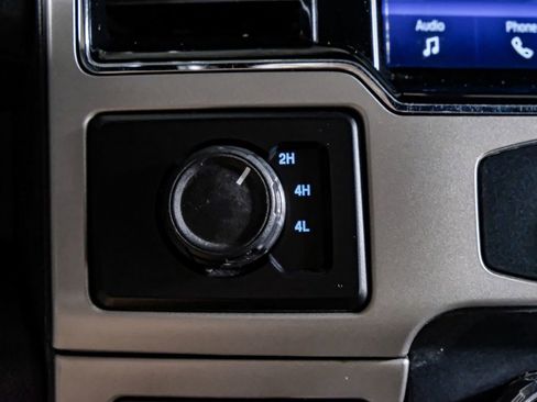 Used 2022 Ford F350 Lariat w/ Lariat Value Package AWD/4WD image 23