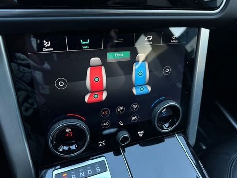 Used 2018 Land Rover Range Rover HSE image 30