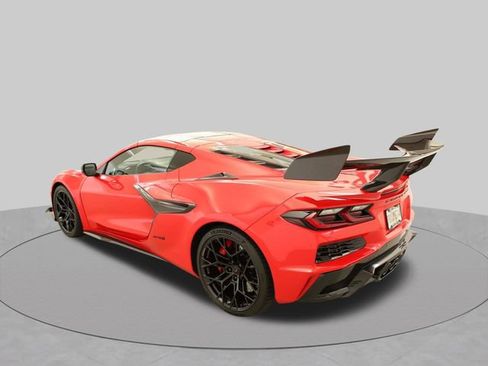 Used 2025 Chevrolet Corvette ZR1 w/ ZR1 Carbon Fiber Aero Package RWD image 60