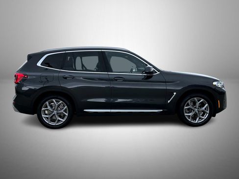 Used 2022 BMW X3 xDrive30i w/ Premium Package 2 (ZPA) AWD/4WD image 4