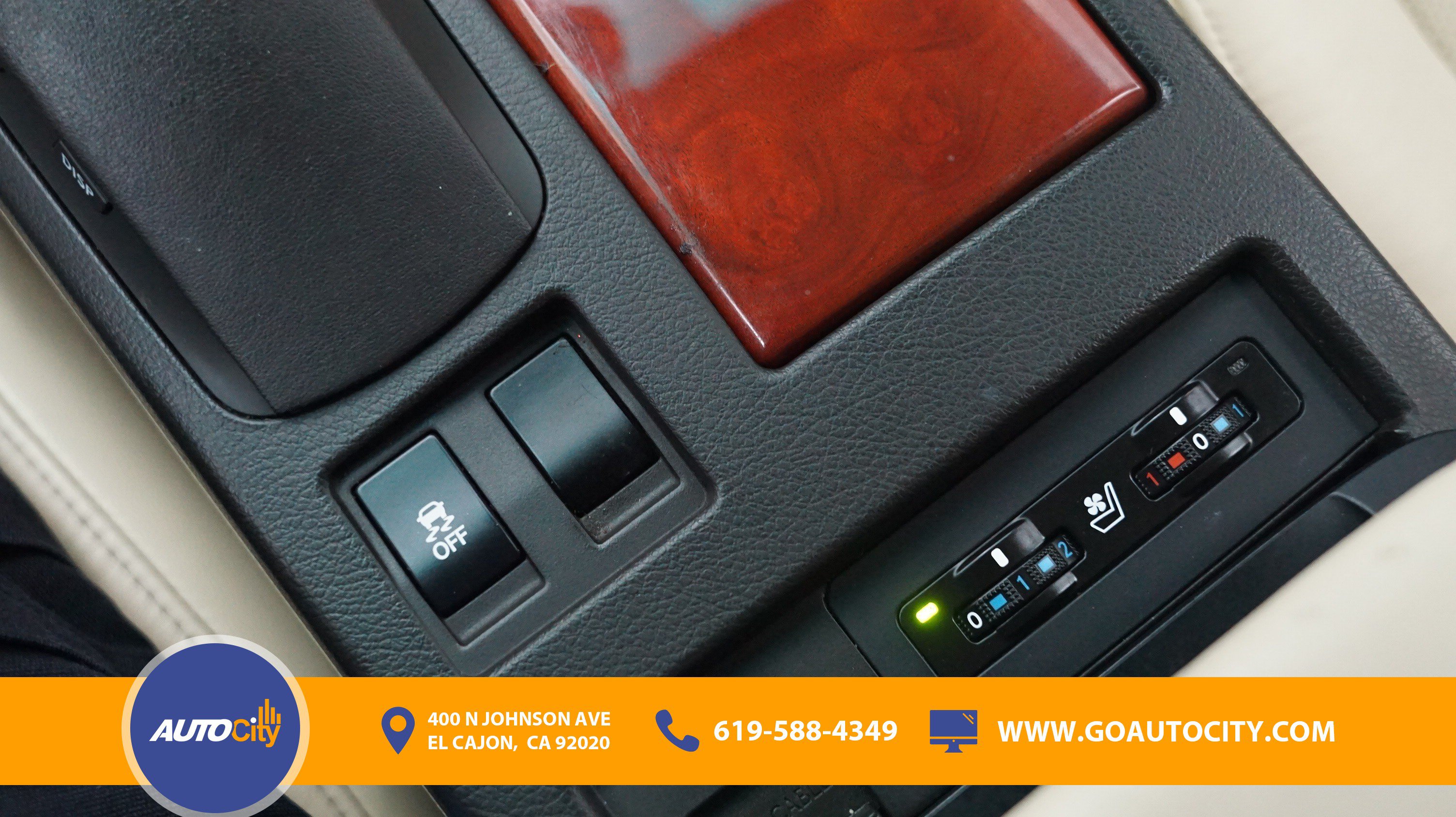 Used 2012 Lexus RX 350 FWD w/ Premium Pkg image 24