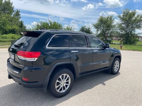 Used 2014 Jeep Grand Cherokee Limited w/ Trailer Tow Group IV AWD/4WD image 3