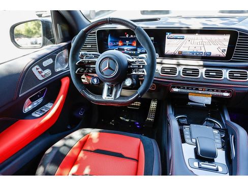 New 2025 Mercedes-Benz GLE 53 AMG 4MATIC image 14