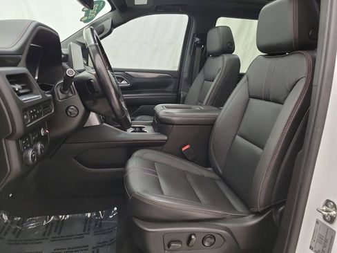 Certified 2022 Chevrolet Tahoe RST w/ Luxury Package AWD/4WD image 8