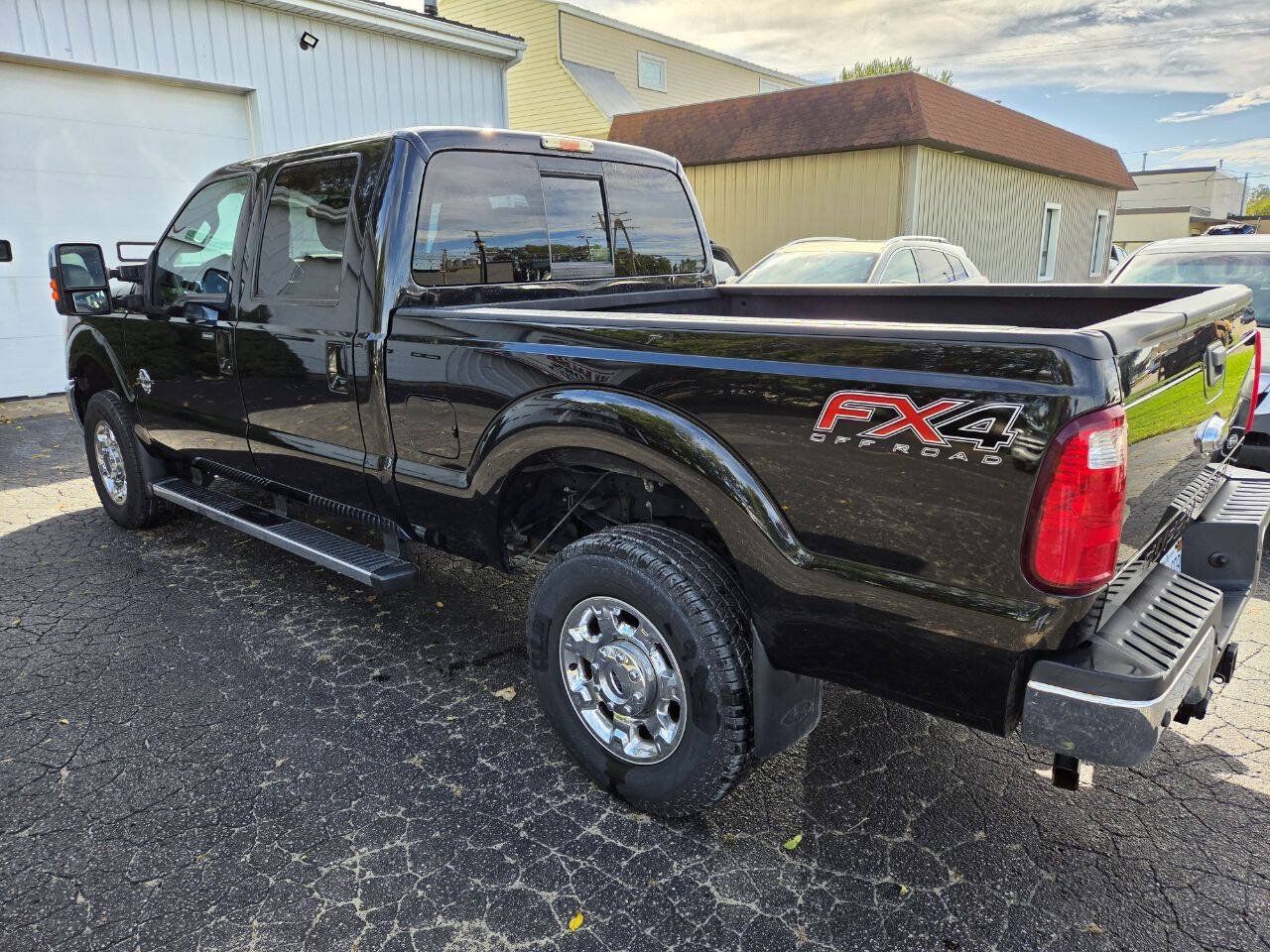 Used 2015 Ford F350 Lariat w/ Chrome Package AWD/4WD image 3