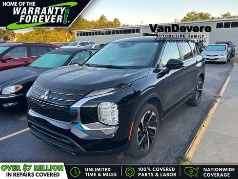 Used 2022 Mitsubishi Outlander ES AWD/4WD image 1