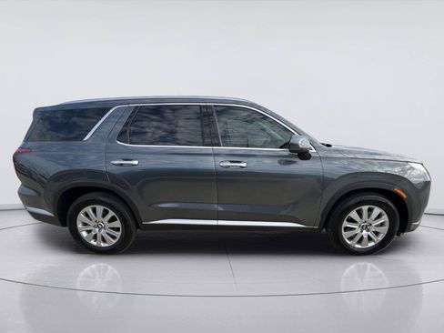 Used 2023 Hyundai Palisade SEL AWD/4WD image 2