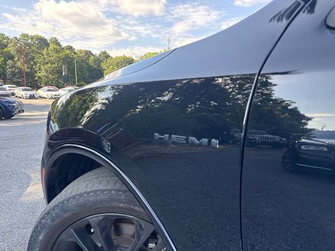 Used 2022 Dodge Durango R/T RWD image 13