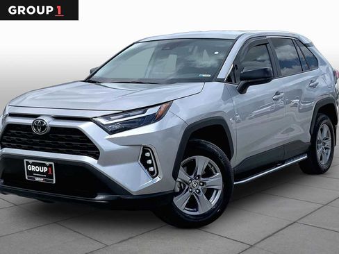 Used 2025 Toyota RAV4 LE FWD image 1