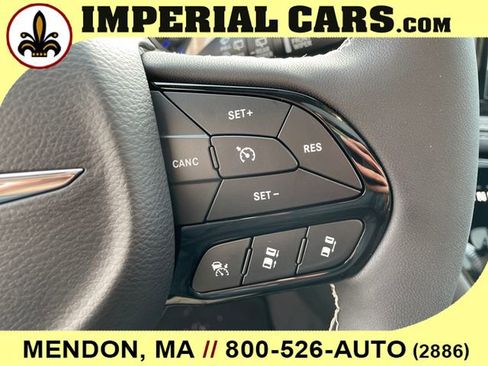 New 2026 Chrysler Pacifica Select image 34