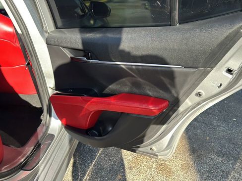 Used 2020 Toyota Camry XSE w/ Navigation Package image 27