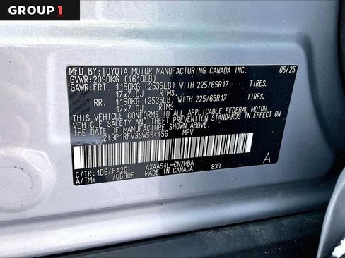 Used 2025 Toyota RAV4 XLE AWD/4WD image 37