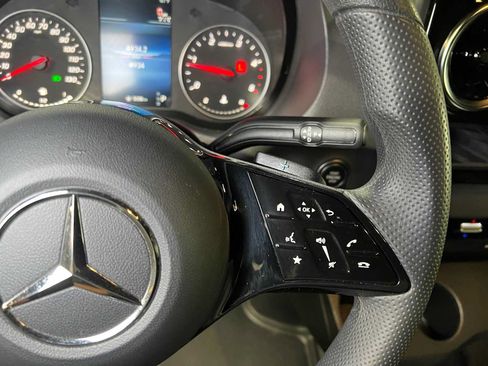 Used 2026 Mercedes-Benz Sprinter 2500 image 27