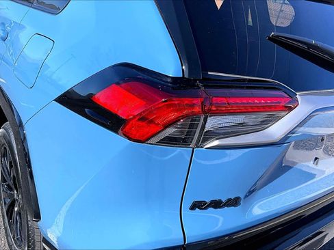 Certified 2025 Toyota RAV4 XSE image 28