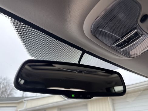 Used 2017 Jeep Compass High Altitude image 24