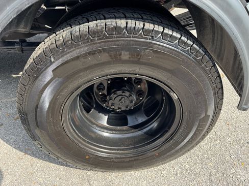 Used 2020 RAM 3500 Big Horn image 32