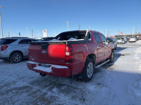 Used 2009 Chevrolet Avalanche LTZ image 12