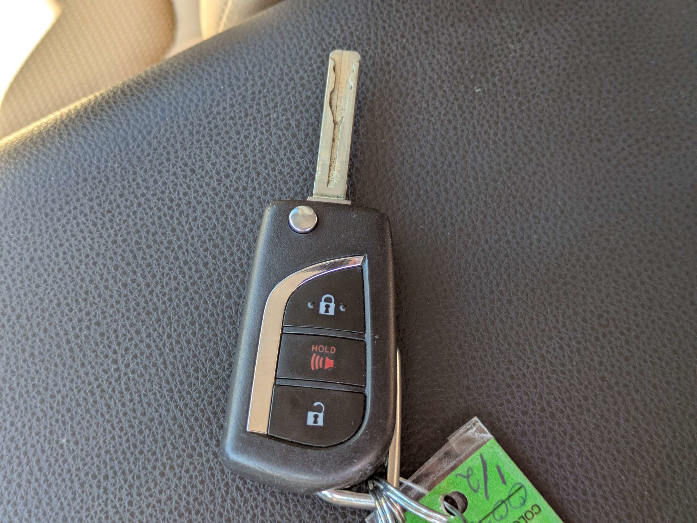 Used 2019 Toyota RAV4 LE w/ Protection Package AWD/4WD image 27
