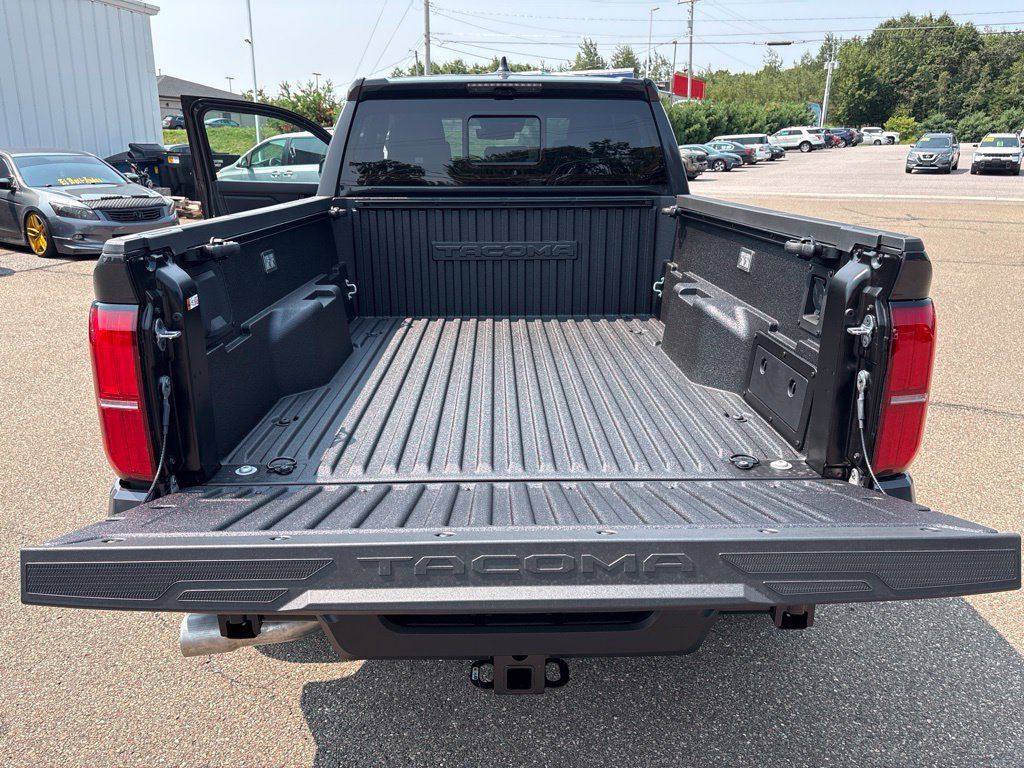 Certified 2026 Toyota Tacoma TRD Off-Road w/ TRD Off Road Premium Package AWD/4WD image 16