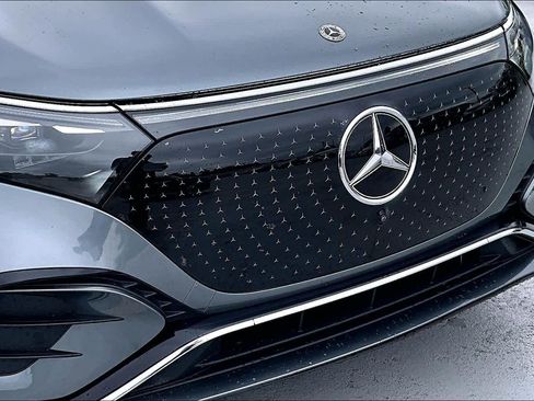 Used 2023 Mercedes-Benz EQS 580 4MATIC SUV image 29