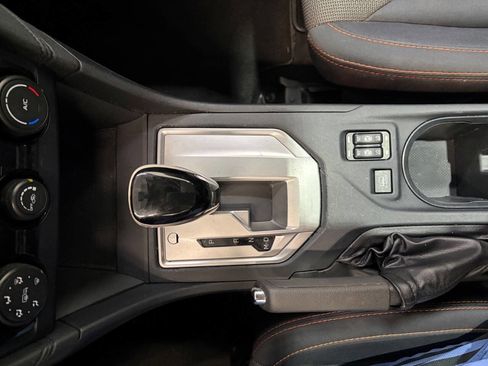 Used 2018 Subaru Crosstrek 2.0i Premium image 19