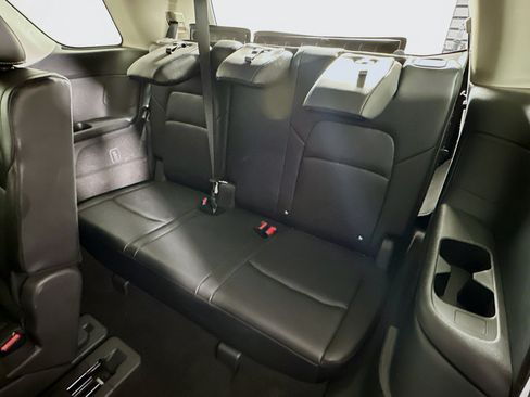 Used 2023 Nissan Pathfinder SL w/ Cargo Package FWD image 29