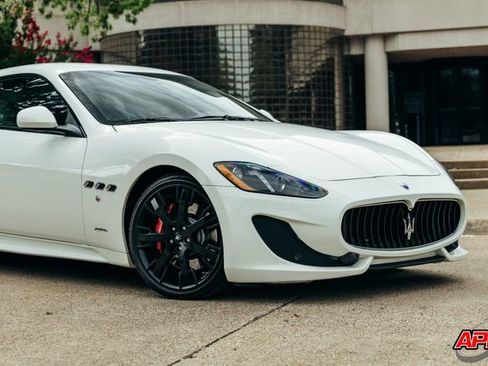 Used 2013 Maserati GranTurismo Sport image 34