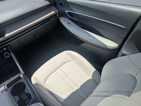 Used 2024 Hyundai Sonata Limited FWD image 16