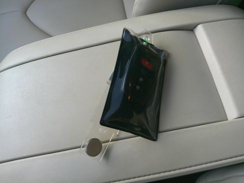 Used 2023 Toyota Highlander XLE image 38