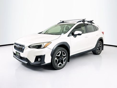 Used 2019 Subaru Crosstrek 2.0i Limited w/ Moonroof Package w/Navigation AWD/4WD image 3
