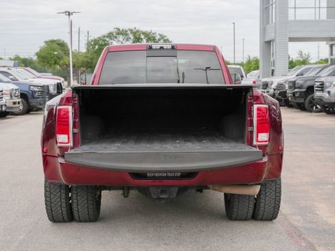 Used 2017 RAM 3500 Laramie Longhorn AWD/4WD image 10