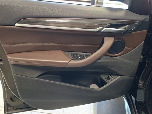 Used 2018 BMW X1 xDrive28i AWD/4WD image 11