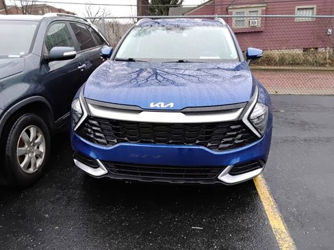 Used 2023 Kia Sportage EX image 6