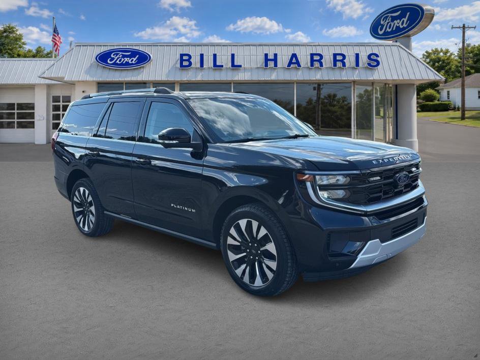 Used 2026 Ford Expedition Platinum w/ Driver's Package AWD/4WD image 5