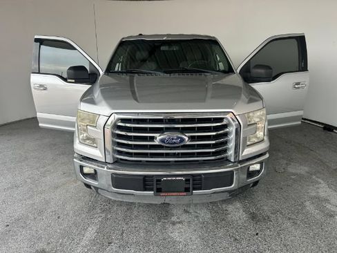 Used 2015 Ford F150 XLT w/ Equipment Group 302A Luxury RWD image 6
