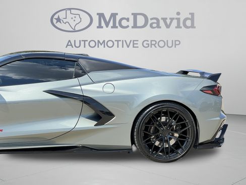 Used 2022 Chevrolet Corvette Stingray Preferred Conv w/ Z51 Performance Package RWD image 31