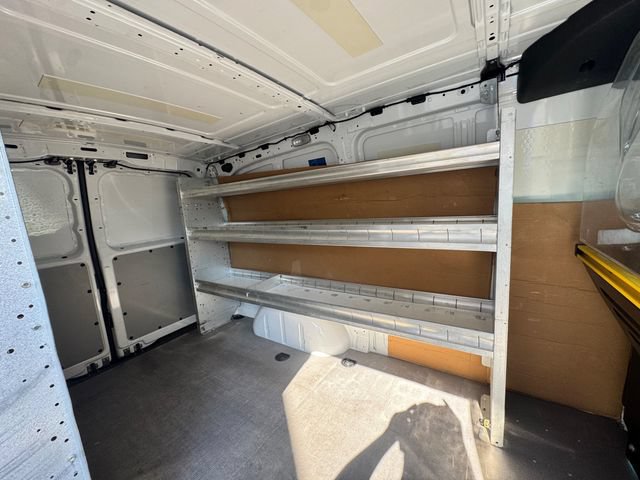 Used 2022 Mercedes-Benz Metris image 16