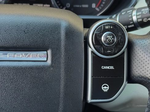 Used 2015 Land Rover Range Rover Sport HSE AWD/4WD image 29